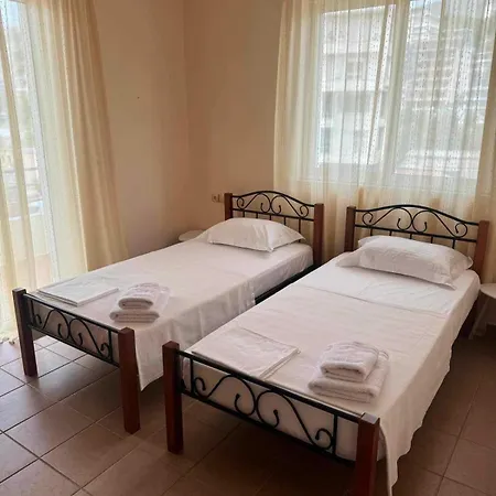 Be My Guest * Sarande